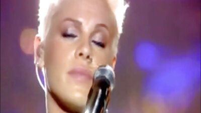 Vady manana ampondra matavy nozaraina tamina lehilahy mainty hoditra roa hitanay tao amin'ny Swing Life Styles